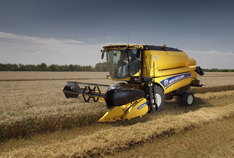 Combine harvesters: classification and how do they work