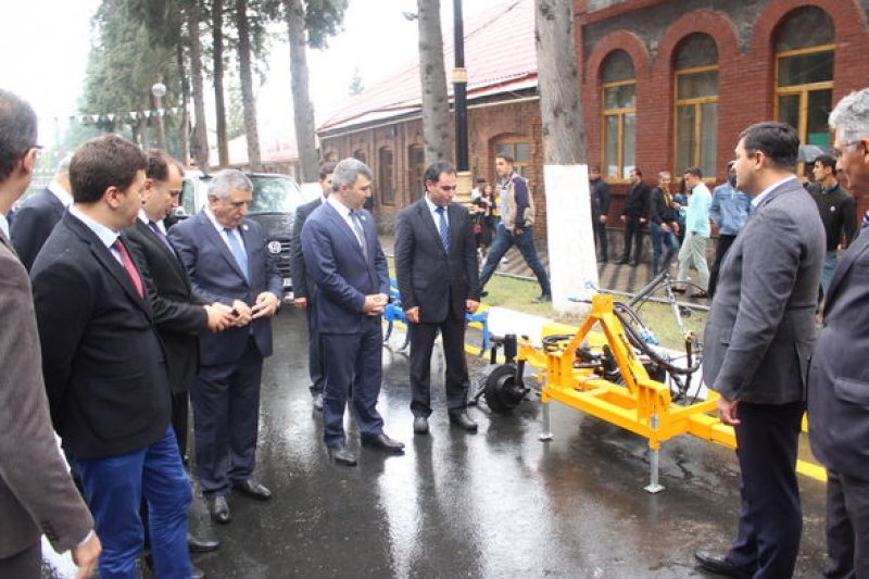"Prior Leasing" presented modern horticulture equipment to farmers