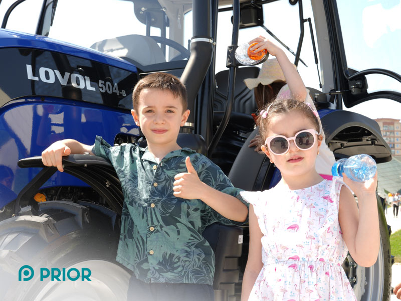 "Prior Leasing" komandası Uşaq festivalında iştirak etdi