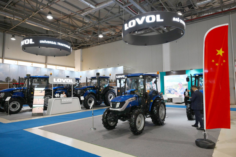 "Caspian Agro 2025" başladı: Prezident İlham Əliyev yeni texnikalarımızla tanış olub
