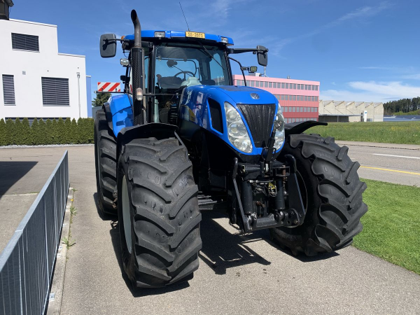 NEW HOLLAND T7060 Traktor Kənd təsərrüfatı texnikası Kataloq